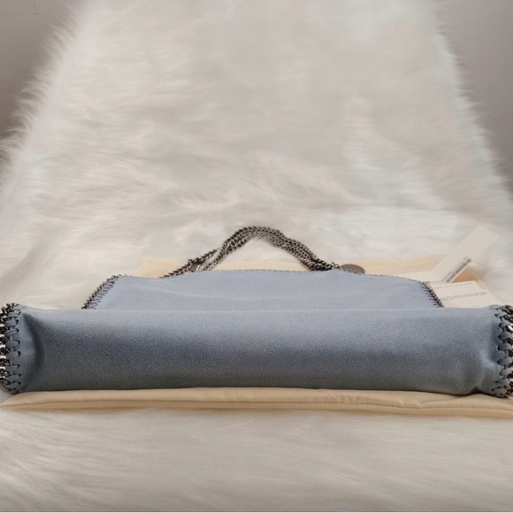 STELLA MCCARTNEY Falabella Shoulder Bag Metallic in light bule - Picture 4 of 14